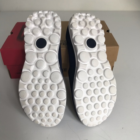 🔥Skechers Daydream GoWalk Classic Solid Knit - Picture 7 of 7